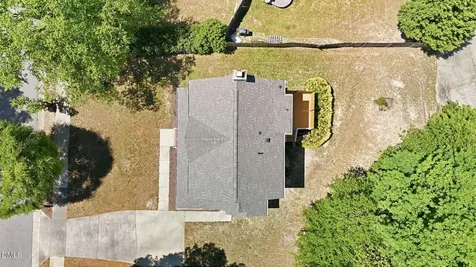 4107 Breadfruit Court Raleigh NC 27616