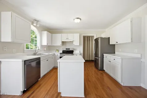 4107 Breadfruit Court Raleigh NC 27616