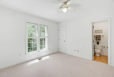 118 Greenmont Lane Cary NC 27511