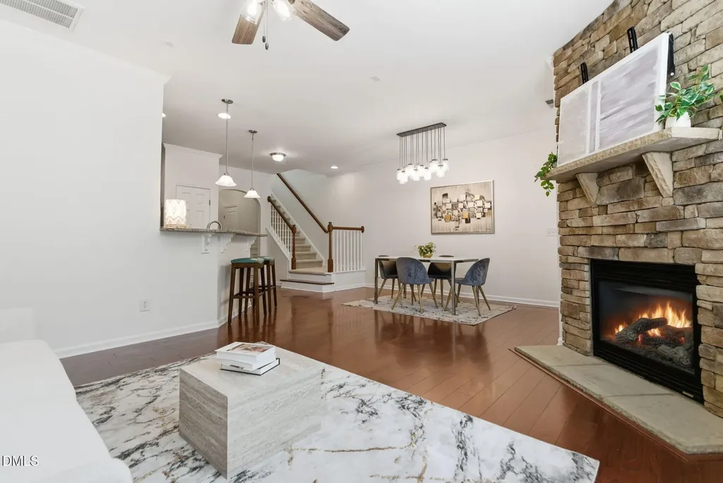 9129 Bunnwood Lane Raleigh NC 27617
