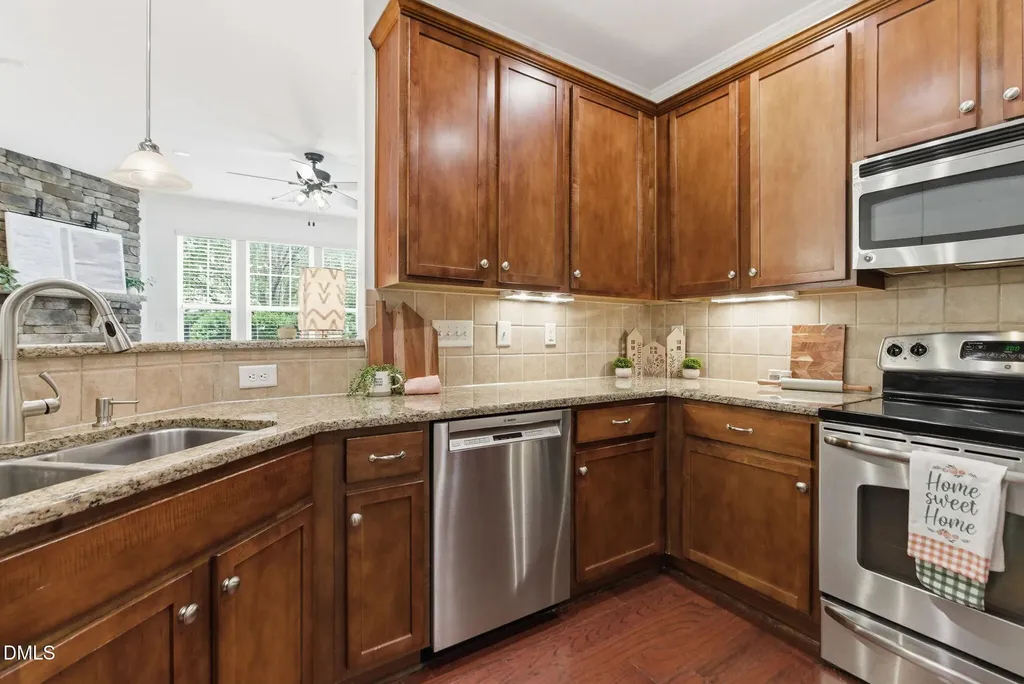 9129 Bunnwood Lane Raleigh NC 27617