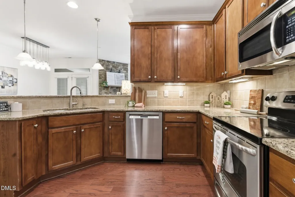 9129 Bunnwood Lane Raleigh NC 27617