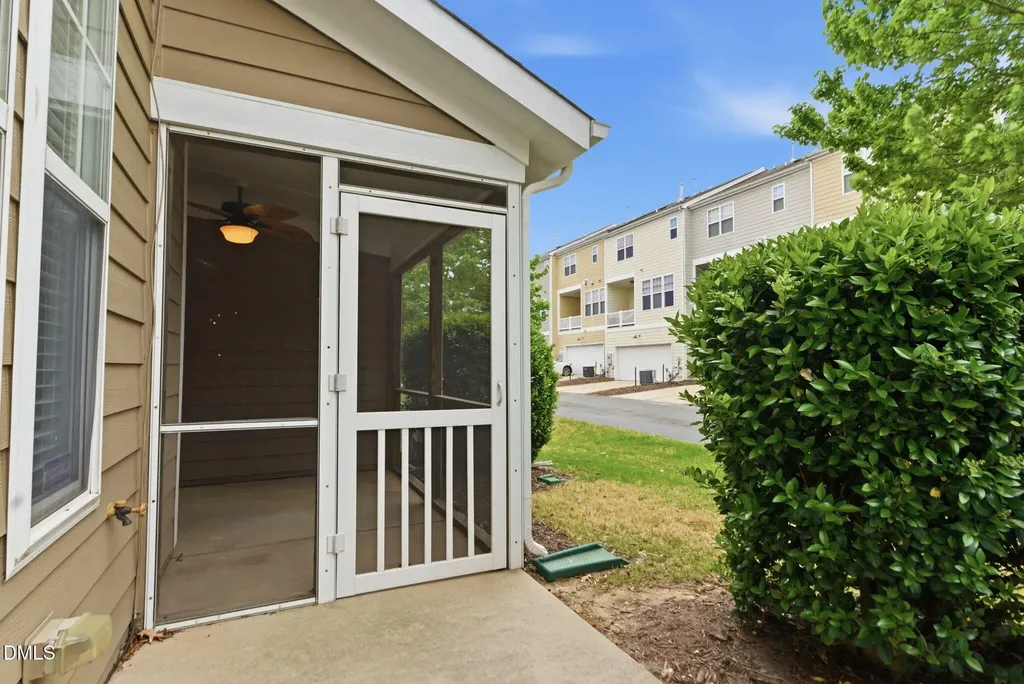 9129 Bunnwood Lane Raleigh NC 27617