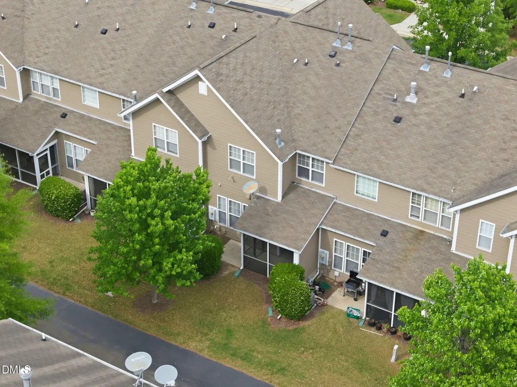 9129 Bunnwood Lane Raleigh NC 27617