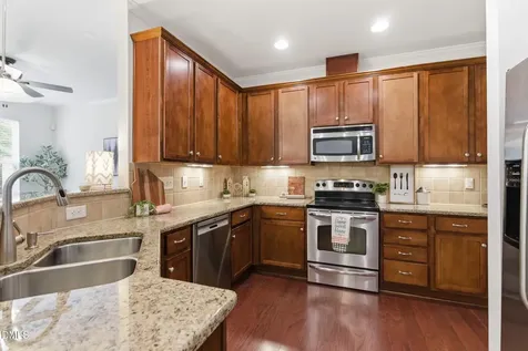 9129 Bunnwood Lane Raleigh NC 27617