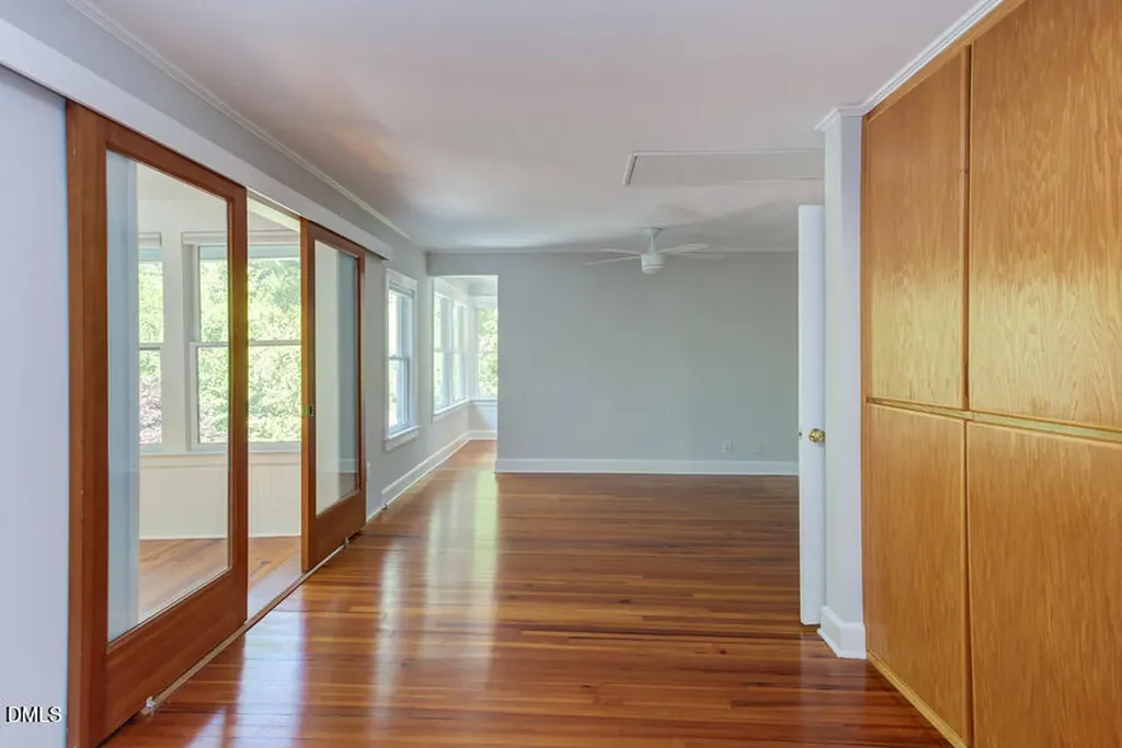 8 Cobb Terrace Chapel Hill NC 27514