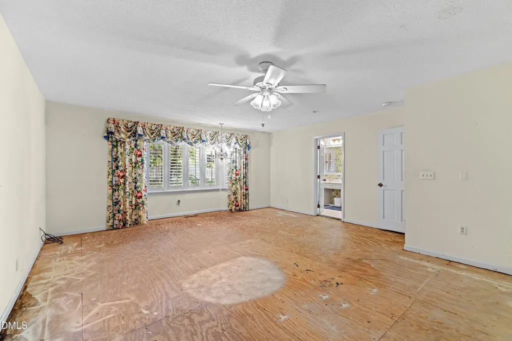 3211 Plantation Road Raleigh NC 27609