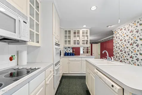 3211 Plantation Road Raleigh NC 27609