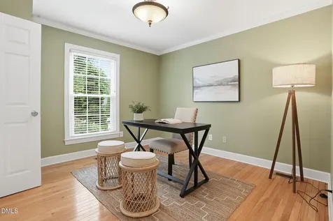 3218 Oak Grove Circle Raleigh NC 27607