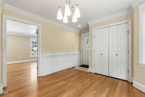 3218 Oak Grove Circle Raleigh NC 27607