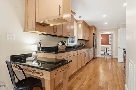 3218 Oak Grove Circle Raleigh NC 27607