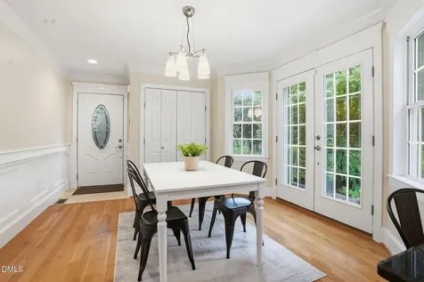 3218 Oak Grove Circle Raleigh NC 27607