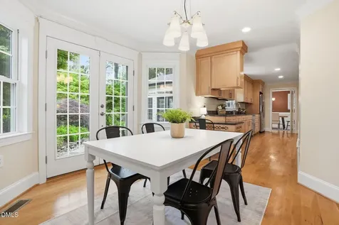 3218 Oak Grove Circle Raleigh NC 27607