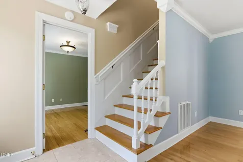 3218 Oak Grove Circle Raleigh NC 27607