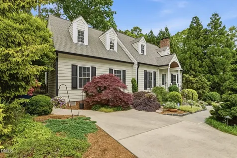 3218 Oak Grove Circle Raleigh NC 27607