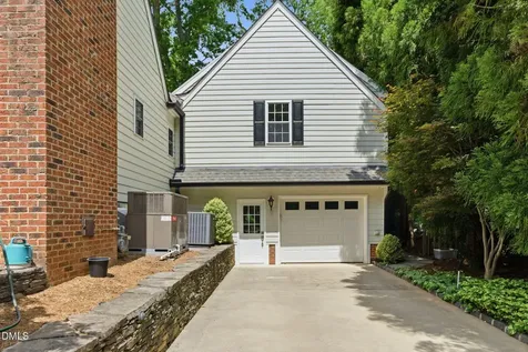 3218 Oak Grove Circle Raleigh NC 27607