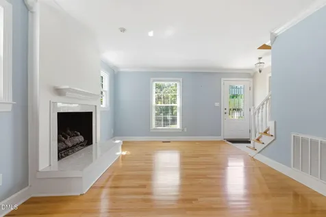 3218 Oak Grove Circle Raleigh NC 27607