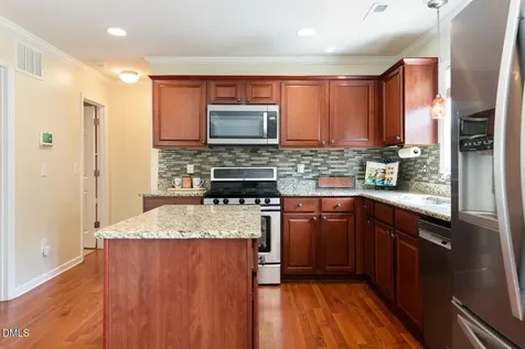 624 Collington Drive Mebane NC 27302
