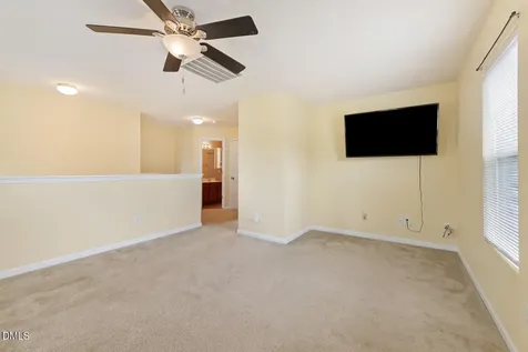 624 Collington Drive Mebane NC 27302