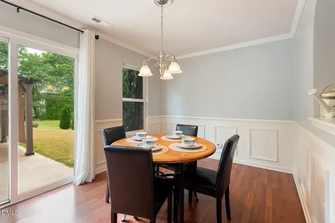 624 Collington Drive Mebane NC 27302