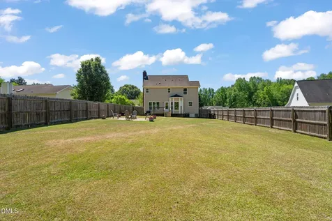 150 Brett Circle Benson NC 27504