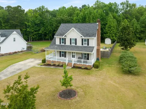 150 Brett Circle Benson NC 27504
