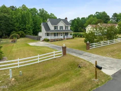 150 Brett Circle Benson NC 27504