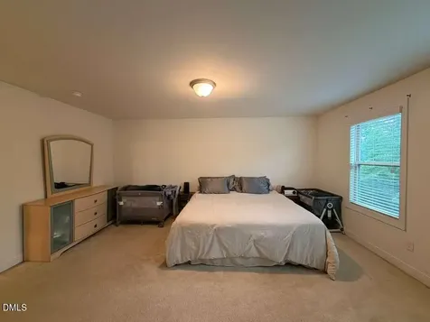 735 Lampwick Lane Cary NC 27513