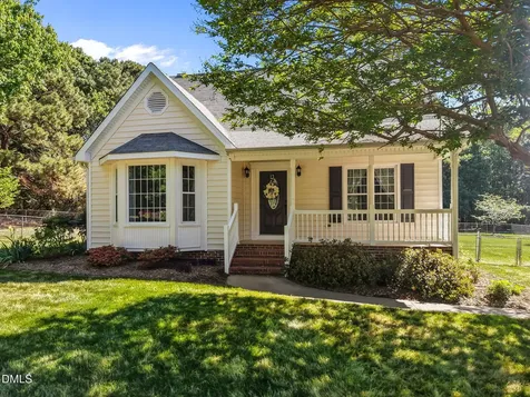 4034 Oak Valley Drive Stem NC 27581