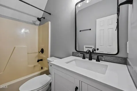 4034 Oak Valley Drive Stem NC 27581
