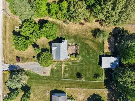 4034 Oak Valley Drive Stem NC 27581
