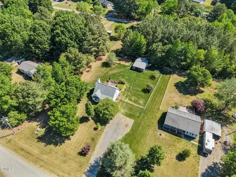 4034 Oak Valley Drive Stem NC 27581