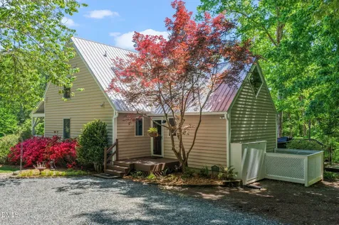 241 Windsor Road Chapel Hill NC 27516