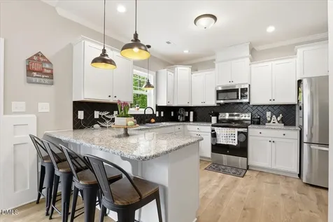 78 Pedestal Court Zebulon NC 27597