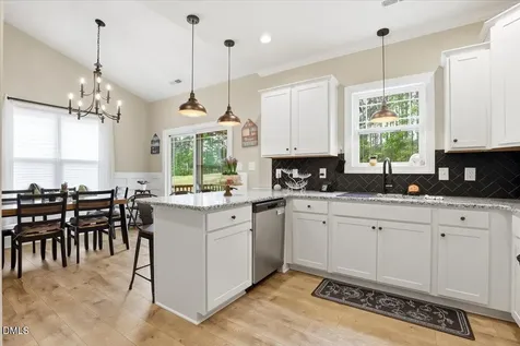 78 Pedestal Court Zebulon NC 27597