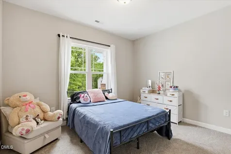 78 Pedestal Court Zebulon NC 27597