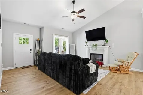 78 Pedestal Court Zebulon NC 27597