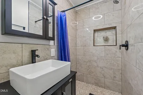 614 Ridgeway Drive Burlington NC 27217
