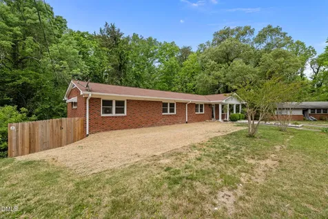 614 Ridgeway Drive Burlington NC 27217