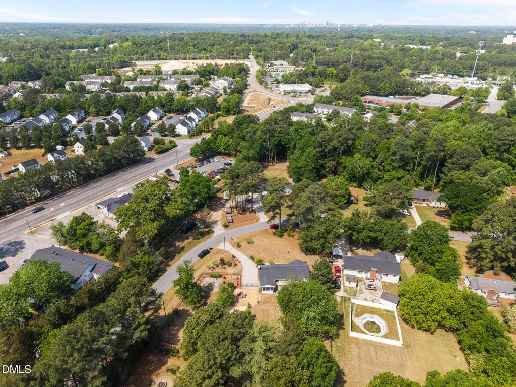 1317 Broken Branch Court Raleigh NC 27610