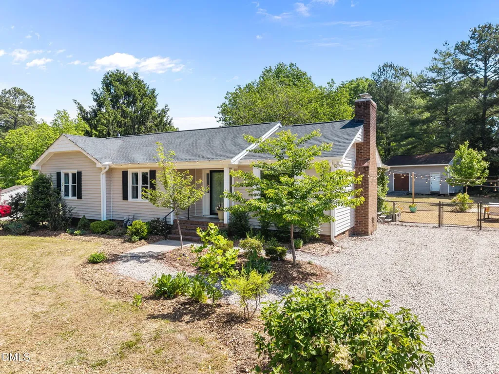 1317 Broken Branch Court Raleigh NC 27610