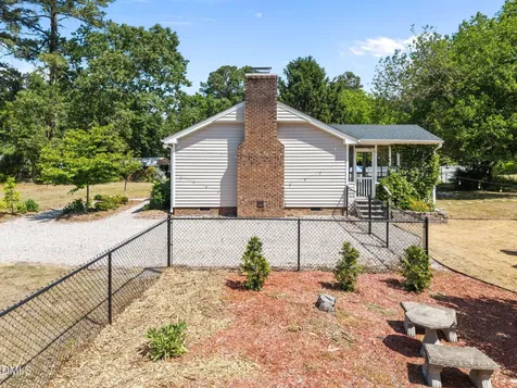 1317 Broken Branch Court Raleigh NC 27610