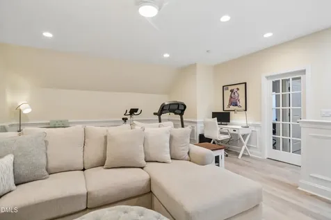 147 Glenpark Place Cary NC 27511