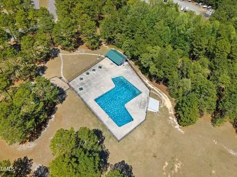42 Racquet Court Sanford NC 27332