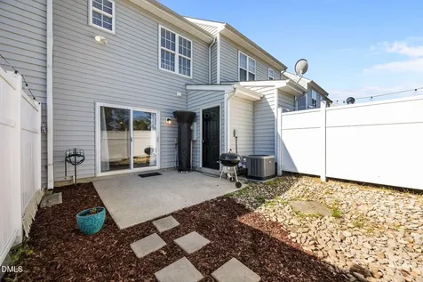 1108 Savin Landing Knightdale NC 27545