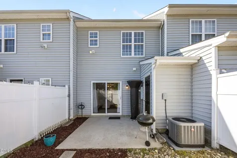 1108 Savin Landing Knightdale NC 27545