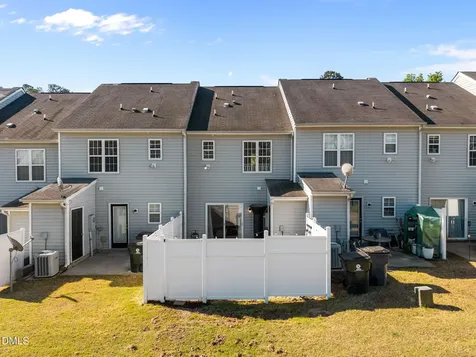 1108 Savin Landing Knightdale NC 27545