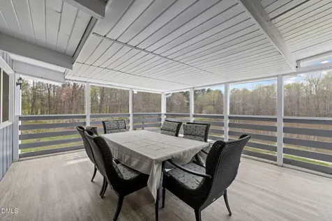 154 Hoyle Lane Henderson NC 27537