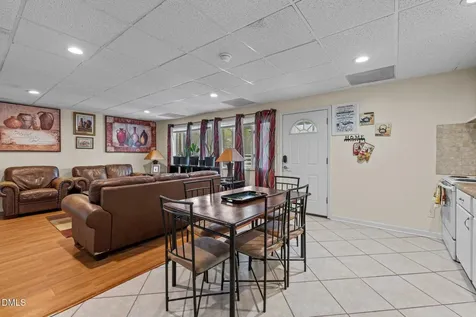 154 Hoyle Lane Henderson NC 27537