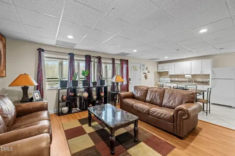 154 Hoyle Lane Henderson NC 27537